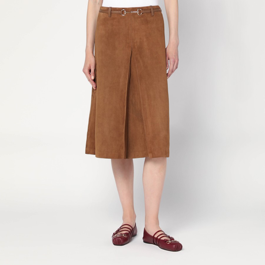 スカート GUCCI BROWN SUEDE SKIRT WITH HORSEBIT DETAIL GUCCI Brown suede skirt with Horsebit detail | TheDoubleF