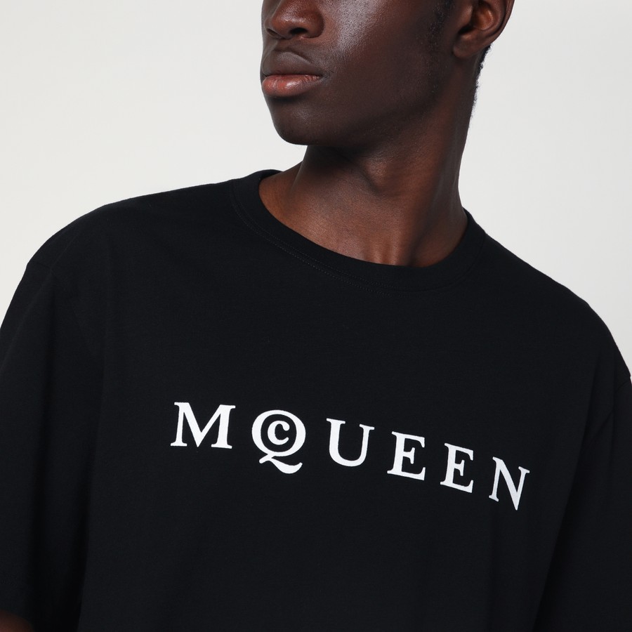 Tシャツ・カットソー ALEXANDER MCQUEEN Men T Shirts 828420 QTADD 0520 BLACK Alexander McQueen Black cotton jersey t-shirt | TheDoubleF