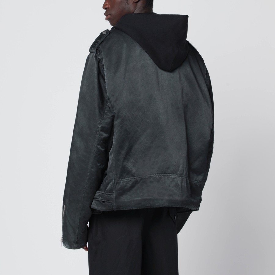 maison margiela ブラックジャンバー MM6 Maison Margiela Numeral Zip Jacket | Black | Canoe Club