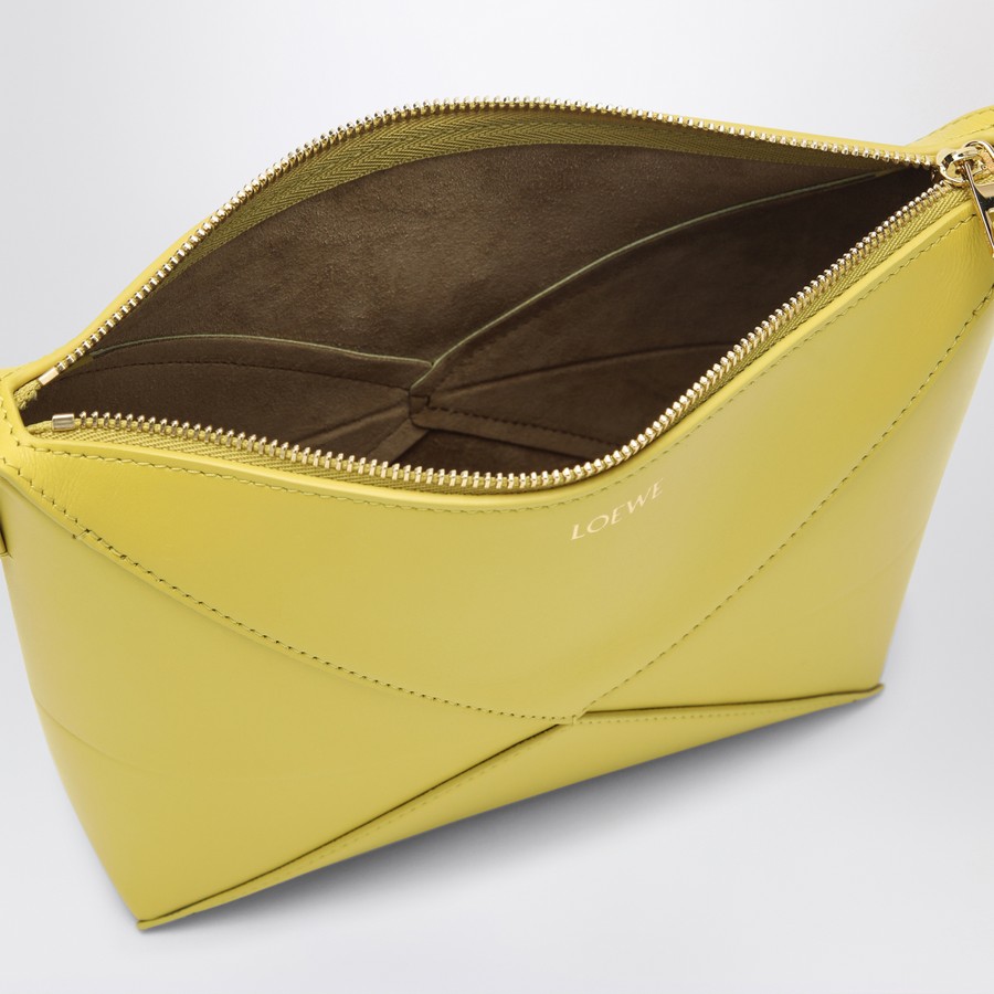バッグ・カバンその他 Loewe Puzzle Fold yellow clutch bag Loewe Puzzle Fold yellow clutch bag | TheDoubleF