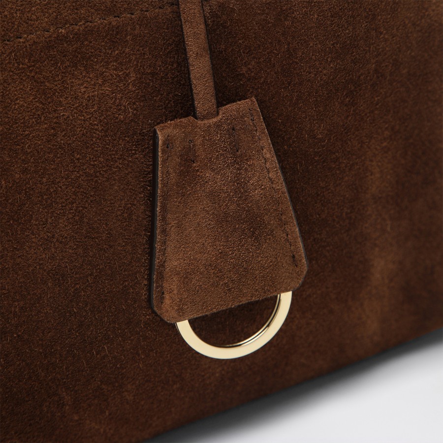 トートバッグ PRADA MEDIUM SHOPPING BAG IN CACAO COLOUR SUEDE Prada Medium shopping bag in Cacao colour suede | TheDoubleF