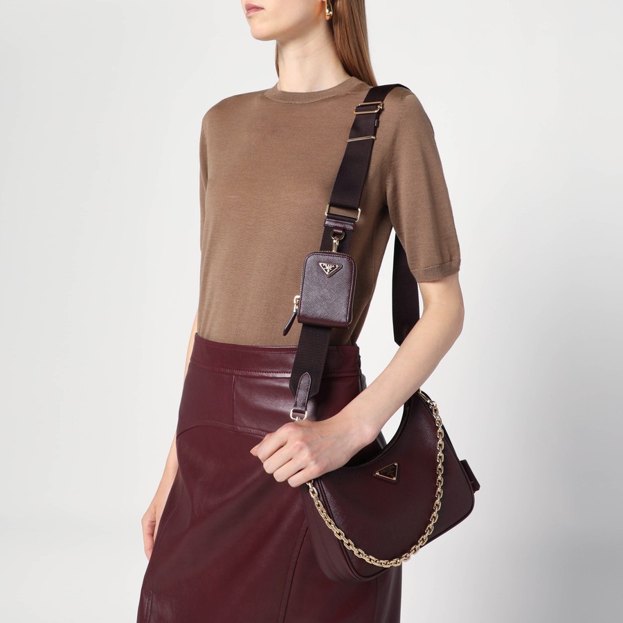 バッグ・カバンその他 Prada Re-Edition 2005 burgundy leather bag Prada Re-Edition 2005 burgundy leather bag | TheDoubleF