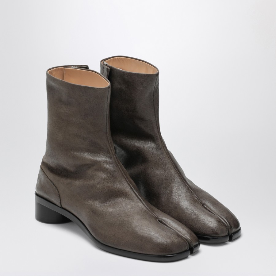 靴 Maison Margiela Tabi MAISON MARGIELA Tabi split-toe leather ankle boots | NET-A-PORTER