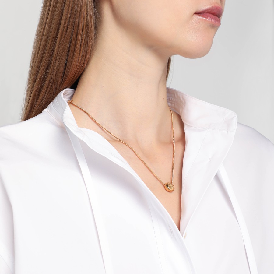 【LOEWE】Anagram necklace in gold-plated silver Loewe Anagram Pebble necklace in gold-plated silver | TheDoubleF