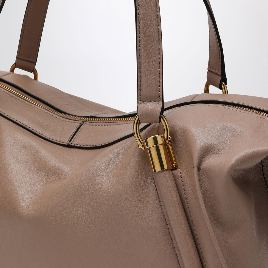 【関税&送料込】Chloe Paraty 24 Bag In Shiny Deep Beige Leat Chloé Paraty 24 Bag in Shiny Leather in Sweet beige | Chloé US