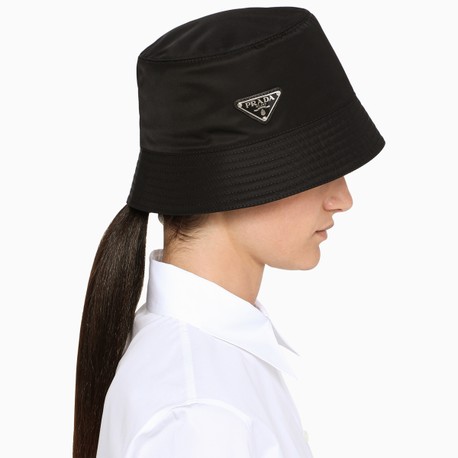 bucket hat prada