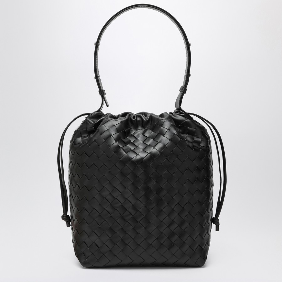 Bottega Veneta Black bucket bag in Intrecciato | TheDoubleF