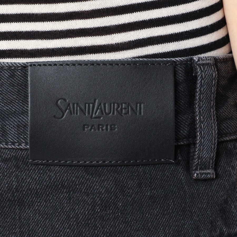 パンツ Saint Laurent BERMUDA (824078Y07YC) Saint Laurent Denim Bermuda - Women – myCompañero