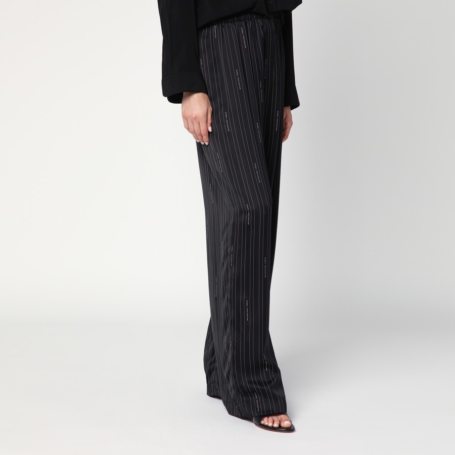パンツ Balenciaga Soft Pinstriped Black Pants With Logo Balenciaga Soft pinstriped black pants with logo | TheDoubleF