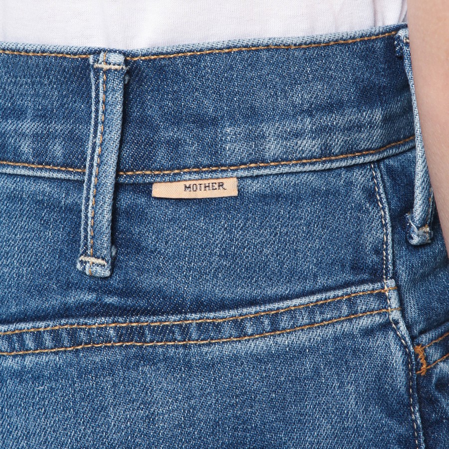 デニム・ジーパン MOTHER Women Denim Pants 10937 259CO Q MOTH ISW BLUE Mother Jeans The Hustler Roller Heel Cuff Fray | TheDoubleF