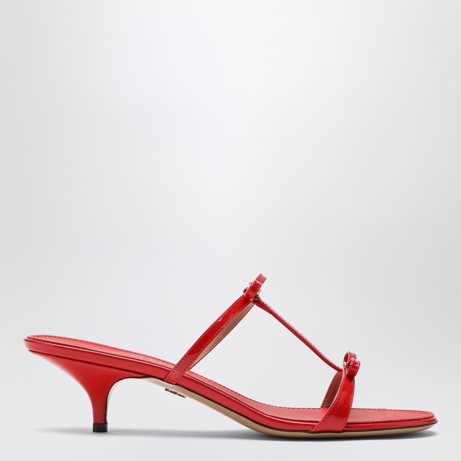 サンダル・ミュール FERRAGAMO FLAME RED MINI BOW SANDALS Ferragamo Flame red Mini Bow sandals | TheDoubleF