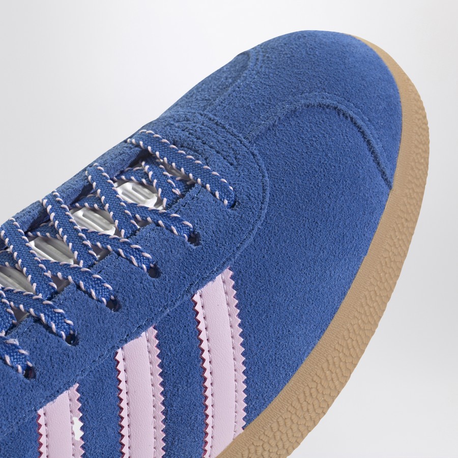 gazelle homme bleu clair