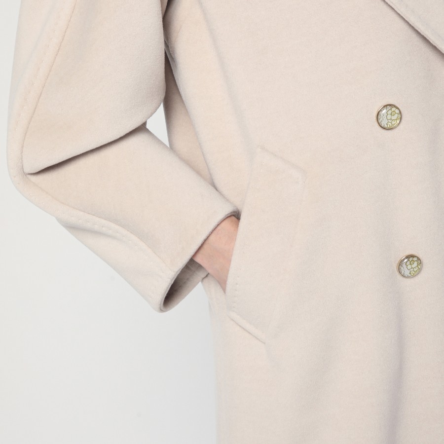Max Mara Beige double-breasted coat in wool and cashmere