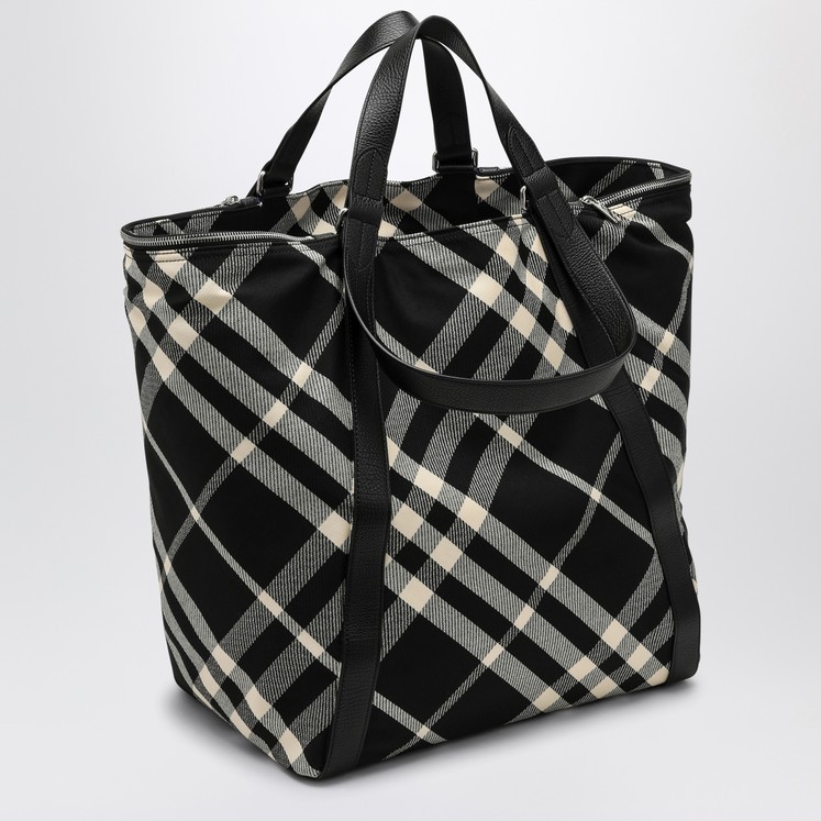 BURBERRY｜TOTEBAGS (Large field tote (8086476)) BURBERRY｜TOTEBAGS (Large field tote (8086476)) (Burberry