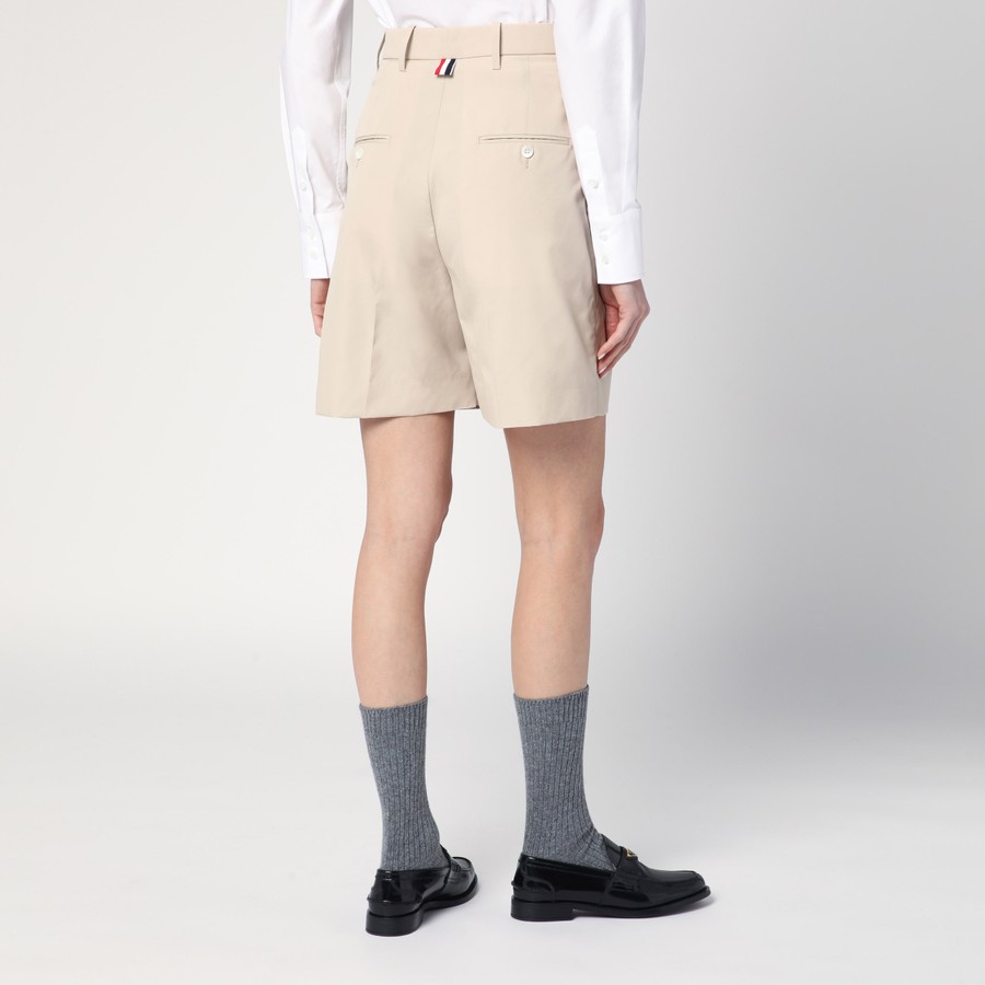 ショートパンツ THOM BROWNE KHAKI BERMUDA SHORTS IN COTTON BLEND Thom Browne Khaki Bermuda shorts in cotton blend | TheDoubleF