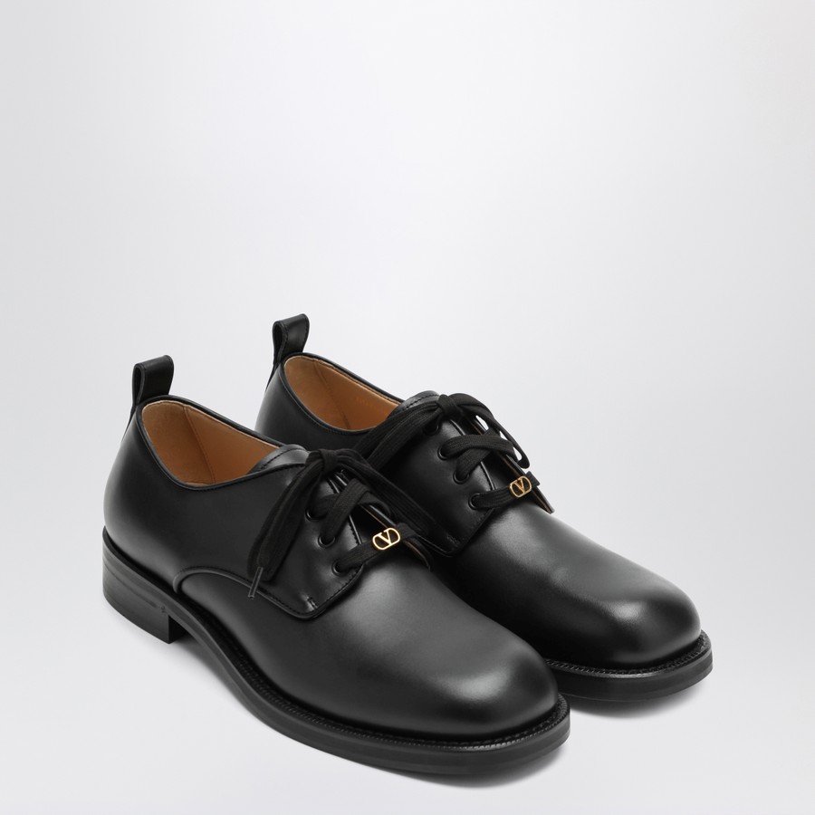 【関税&送料込】Valentino Garavani Black Leather Vlogo Bucke 22524108_52959631_600.jpg