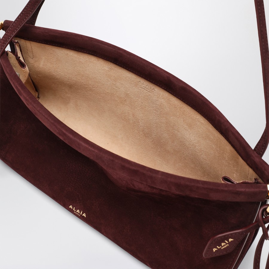 バッグ・カバンその他 Alaia Le Click East West medium bag in garnet red nubuck ALAÏA GARNET RED LE CLICK EAST WEST MEDIUM BAG IN NUBUCK