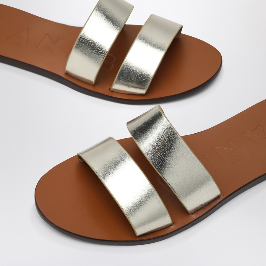 Manebí Platinum colored strap sandals in leather | TheDoubleF