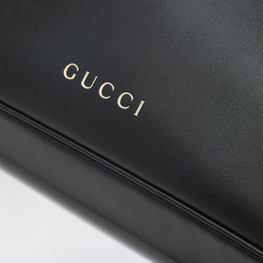 ショルダーバッグ・ポシェット GUCCI Woman Shoulder bag Black 815217AAEC2 1000 GUCCI GG Emblem large black shoulder bag | TheDoubleF