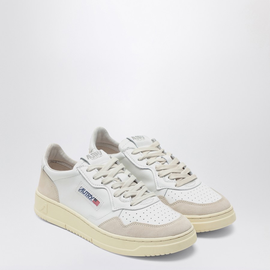 AUTRY White leather low-top sneakers | TheDoubleF