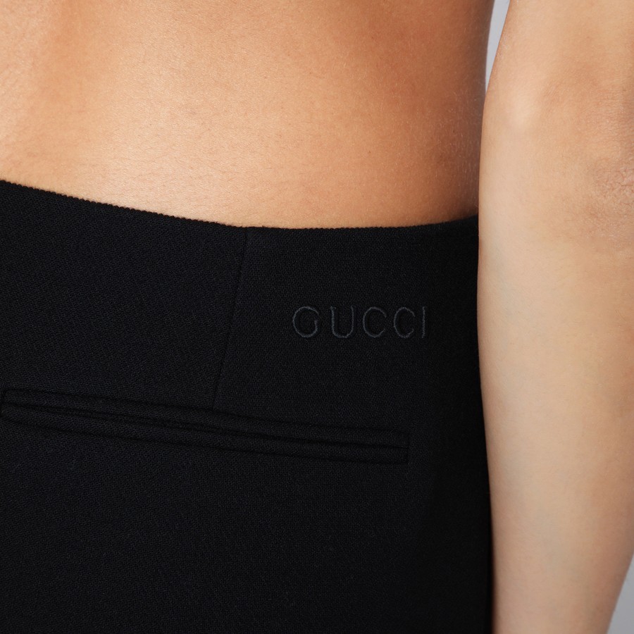 GUCCI Black wool crêpe skirt | TheDoubleF