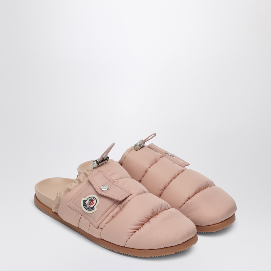 サンダル・ミュール MONCLER Women Sandals K109B4L00040M502751J PINK Moncler Mon Slides | Pink | FARFETCH