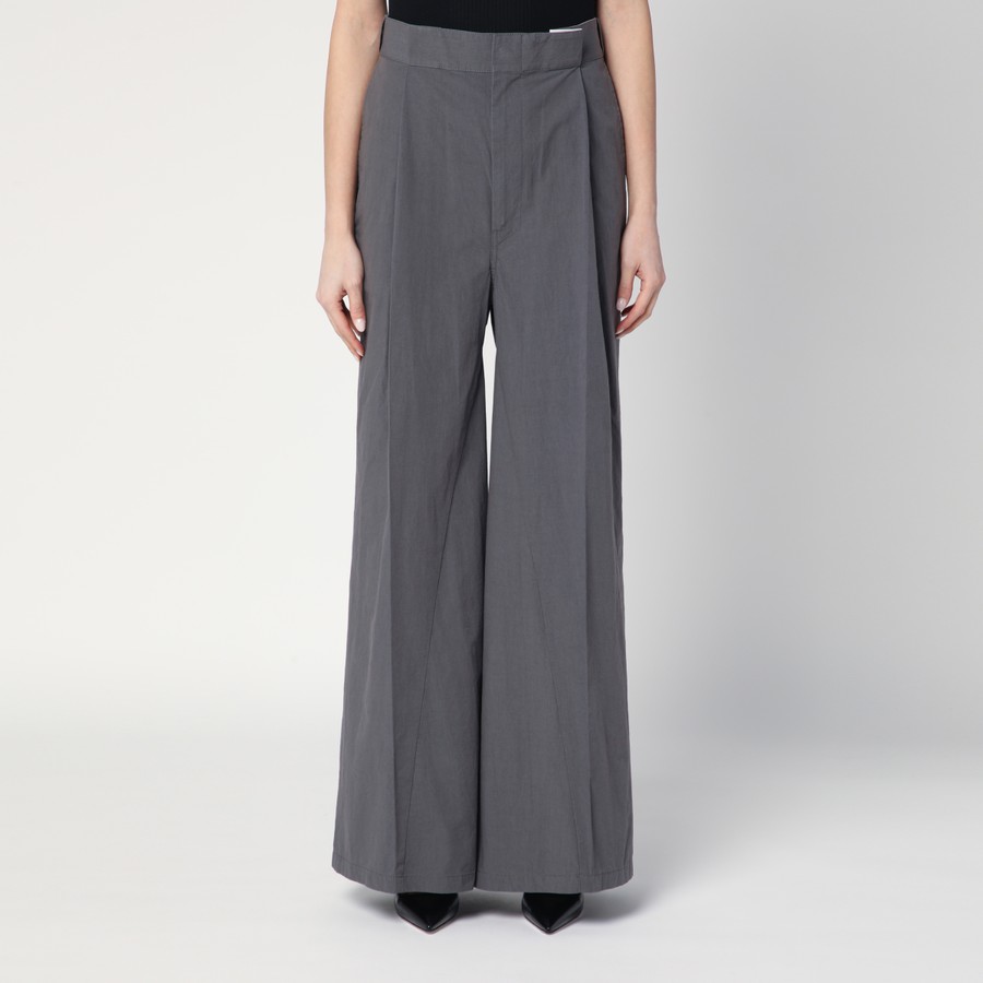 パンツ MAISON MARGIELA CHARCOAL GREY PLEATED TROUSERS Maison Margiela Charcoal grey pleated trousers | TheDoubleF