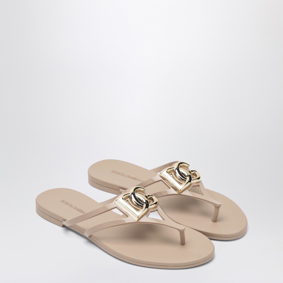 Dolce&Gabbana DG thong sandals in powder pink and gold | TheDoubleF