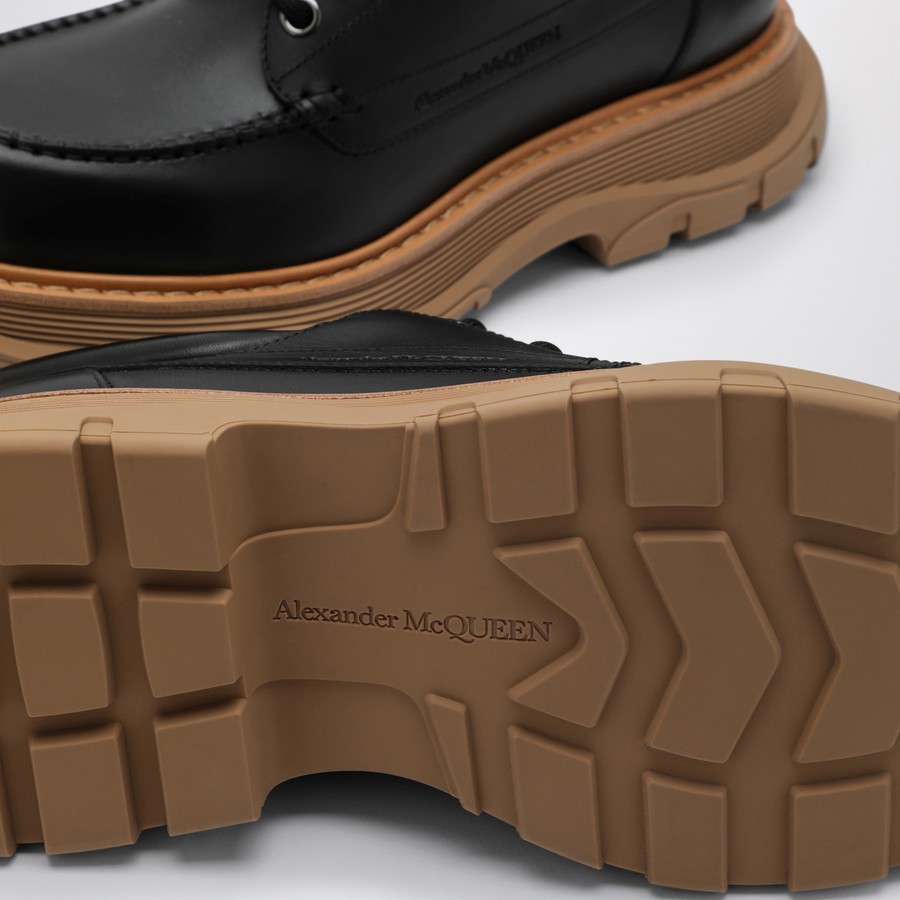 Alexander McQueen Black leather lace-up with maxi sole