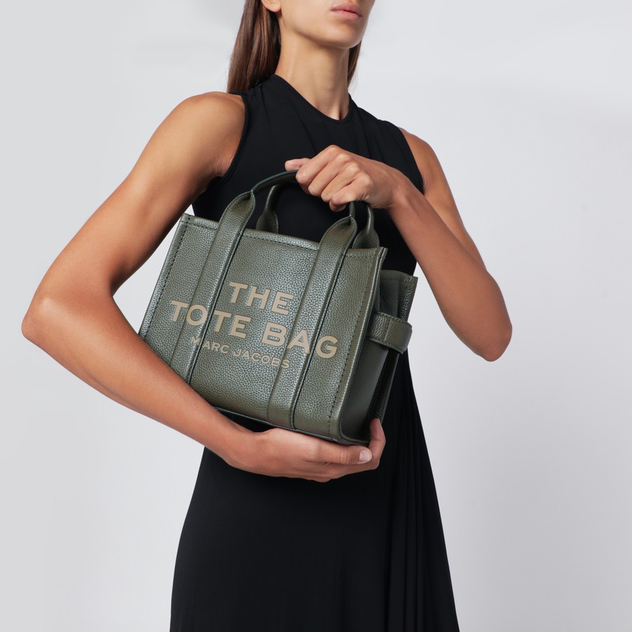 Marc Jacobs The Small Tote Bag forest green leather | TheDoubleF
