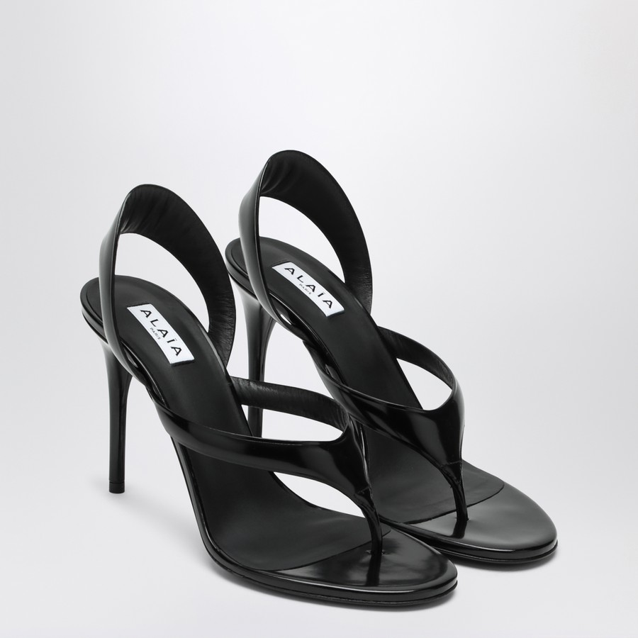 Alaïa Black leather flip-flops | TheDoubleF