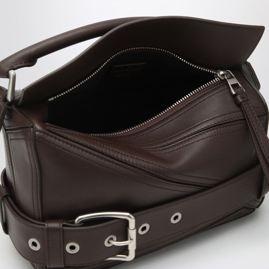 ショルダーバッグ・ポシェット LOEWE PUZZLE BIKER SMALL BAG DARK BROWNIE Loewe Puzzle Biker small bag Dark Brownie | TheDoubleF