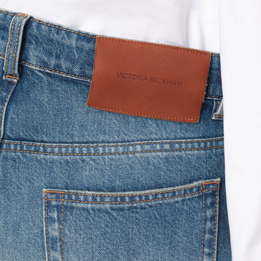 Victoria Beckham Bearnie jeans in faded blue | TheDoubleF