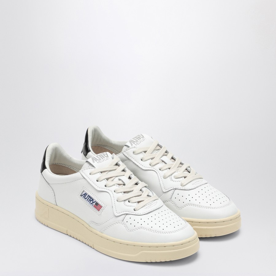 AUTRY｜SNEAKERS (AULM LL22) Sneakers MEDALIST LOW-AULM-LL22 Autry Uomo — Pier