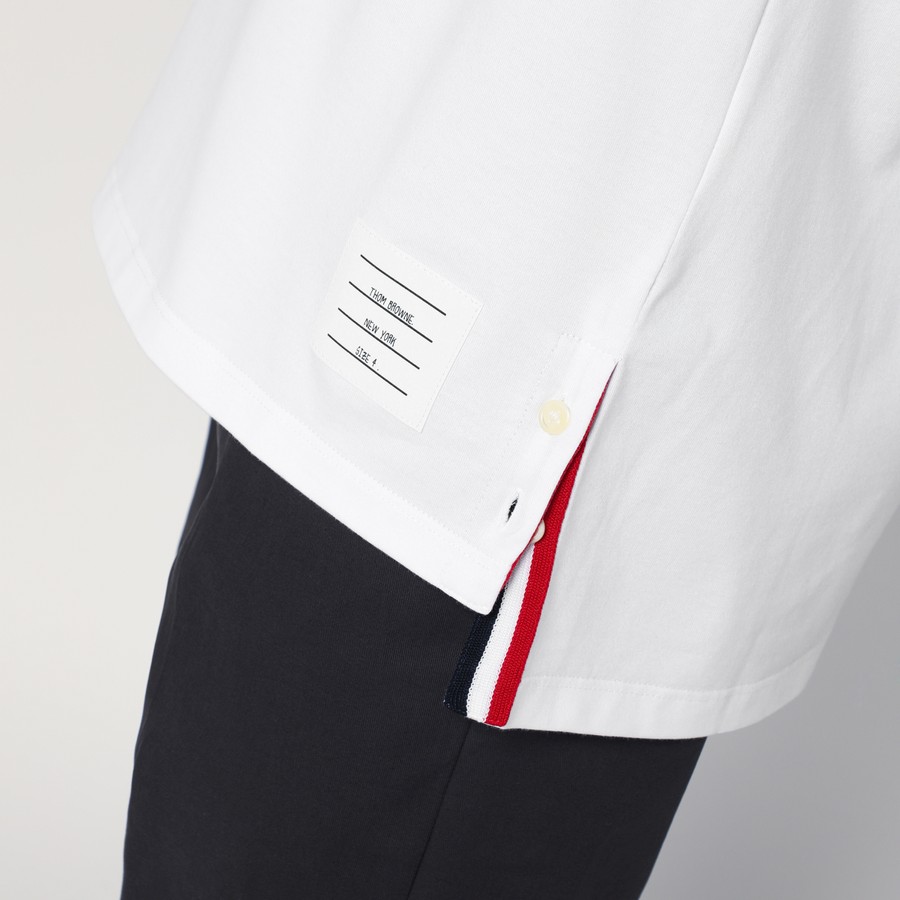 Tシャツ・カットソー THOM BROWNE Men T-shirt White MJS010A01454 100 Thom Browne White T-shirt in cotton | TheDoubleF