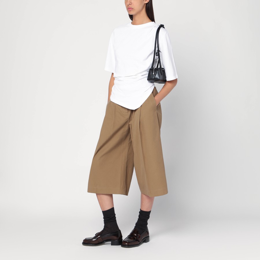 ショートパンツ MKDT Studio Long beige bermuda shorts Pennie MKDT Studio Long beige bermuda shorts Pennie | TheDoubleF
