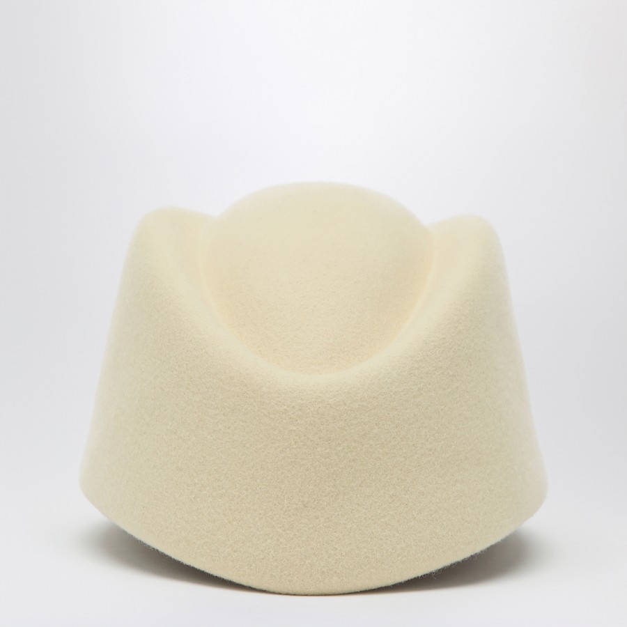Valentino Garavani Vlogo Signature hat in cream colour wool