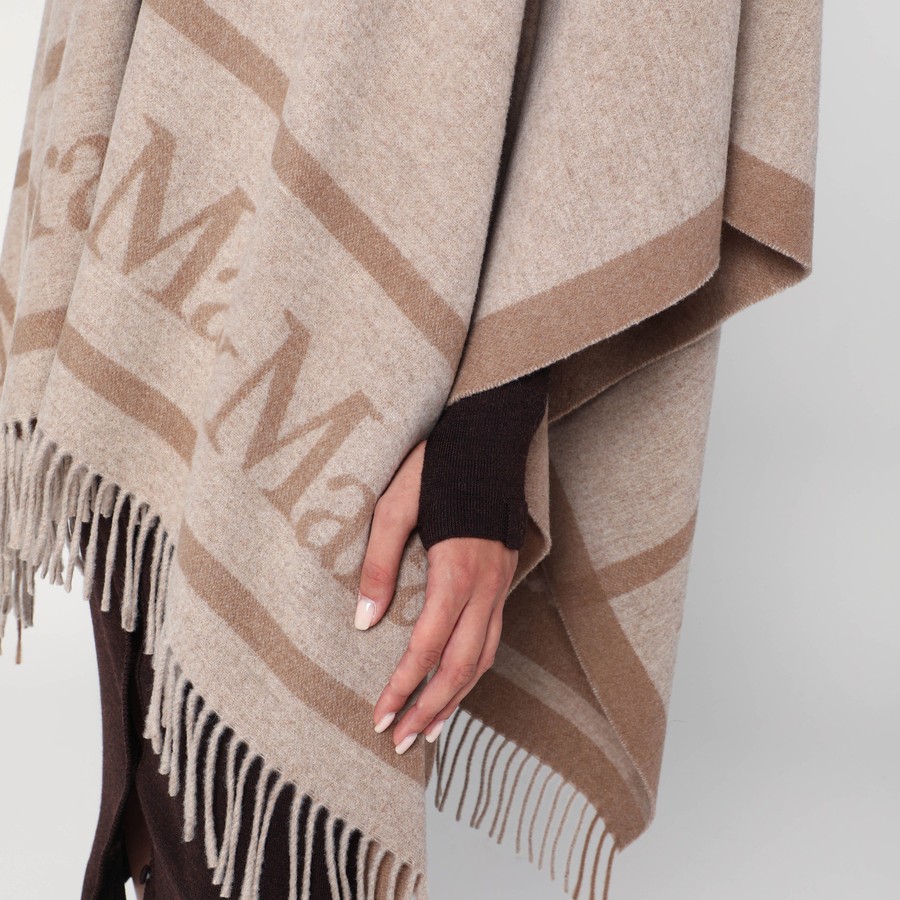 ボレロ・ショール Max Mara Studio Sandy color jacquard wool poncho Max Mara Studio Sandy color jacquard wool poncho | TheDoubleF