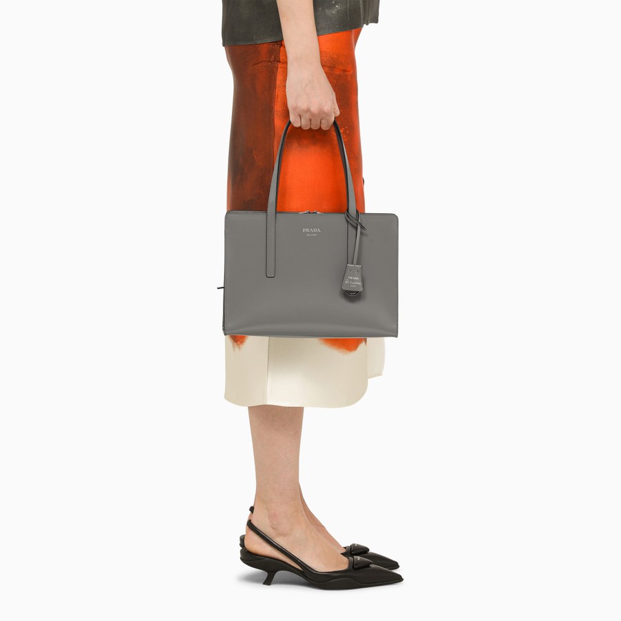 バッグ・カバンその他 PRADA MARBLE BRUSHED LEATHERRE-EDITION 1995 MEDIUM BAG Prada Marble brushed leatherRe-Edition 1995 medium bag