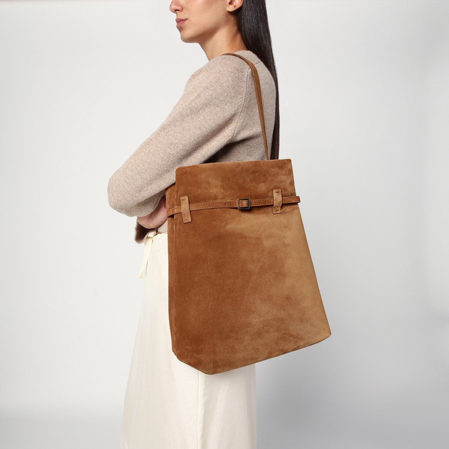 トートバッグ Manu Atelier Tote Du Jour Camel suede tote bag Everyone Is Carrying This Manu Atelier Bag That Rivals The
