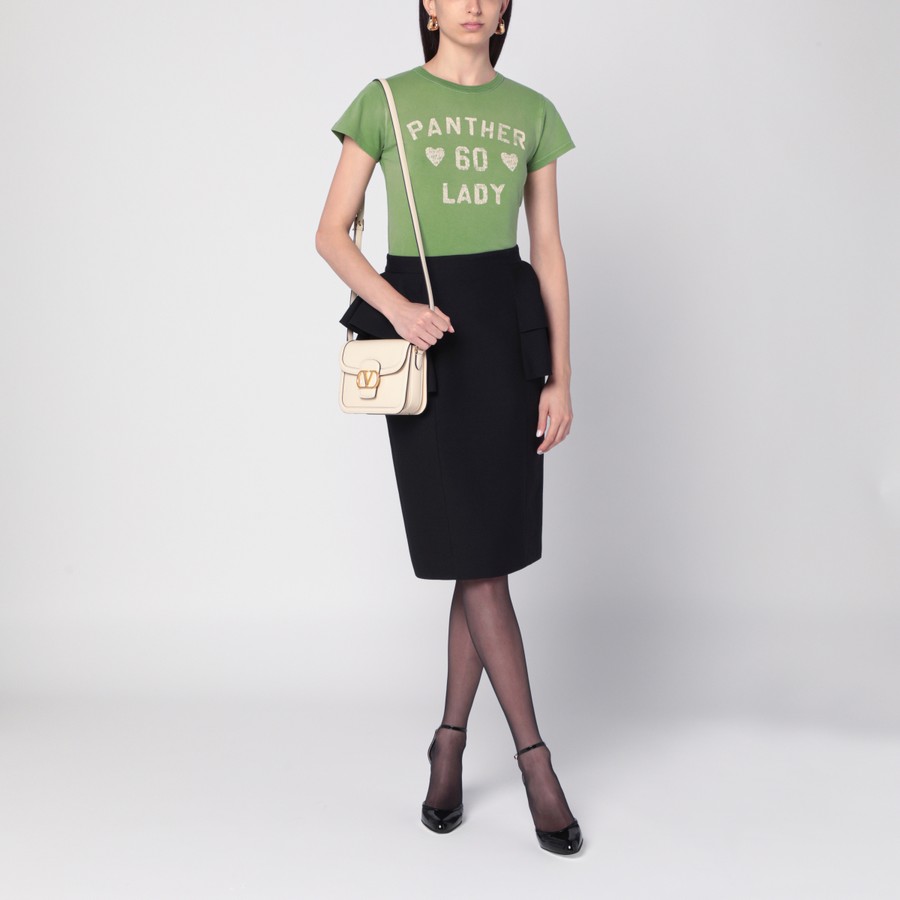 Tシャツ・カットソー VALENTINO Woman T-Shirt Green 7B3MG24Y9GL AKM T-Shirt Panther Lady Valentino Garavani Verde | Grifo210