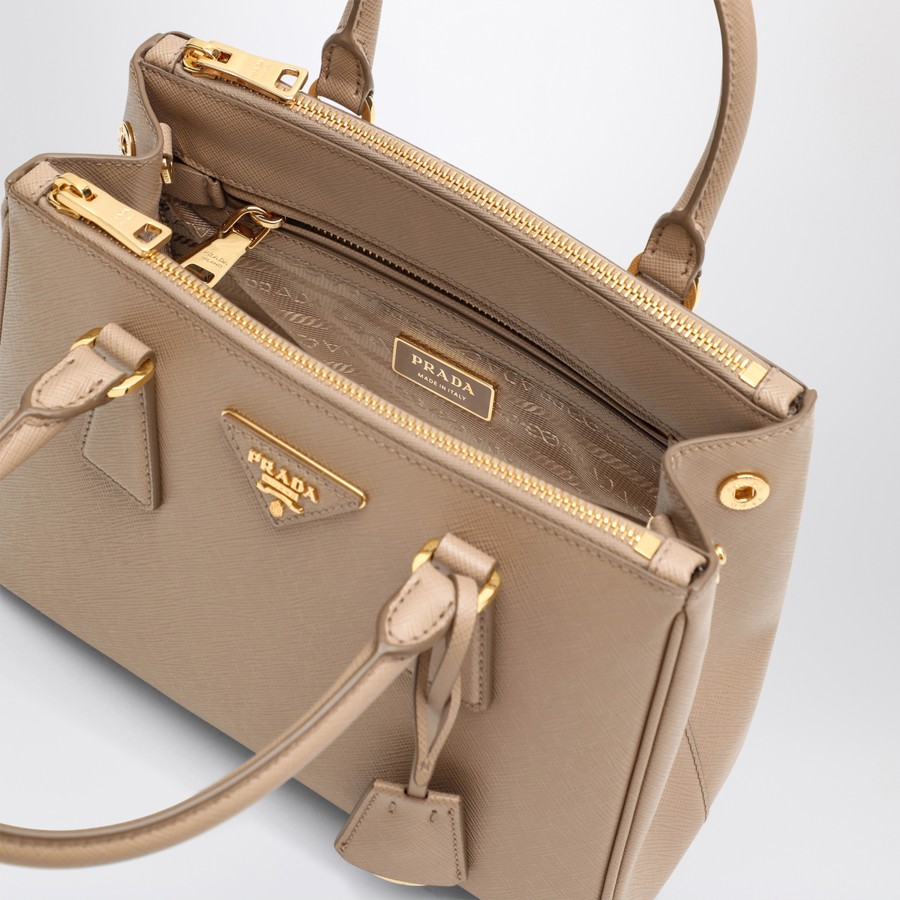 バッグ・カバンその他 Prada Light pink Galleria small handbag 19467518_43433944_600.jpg