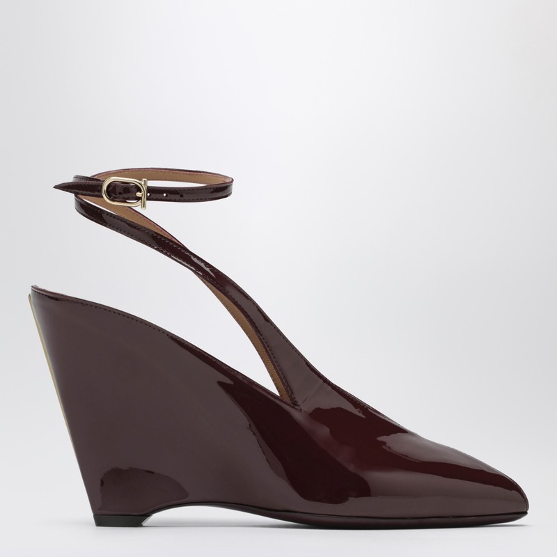 Ferragamo Peep Toe Wedge Sandals In Bordeaux In Metallic