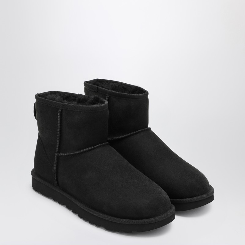 Ugg Classic Mini Ii Boots In Black In Black