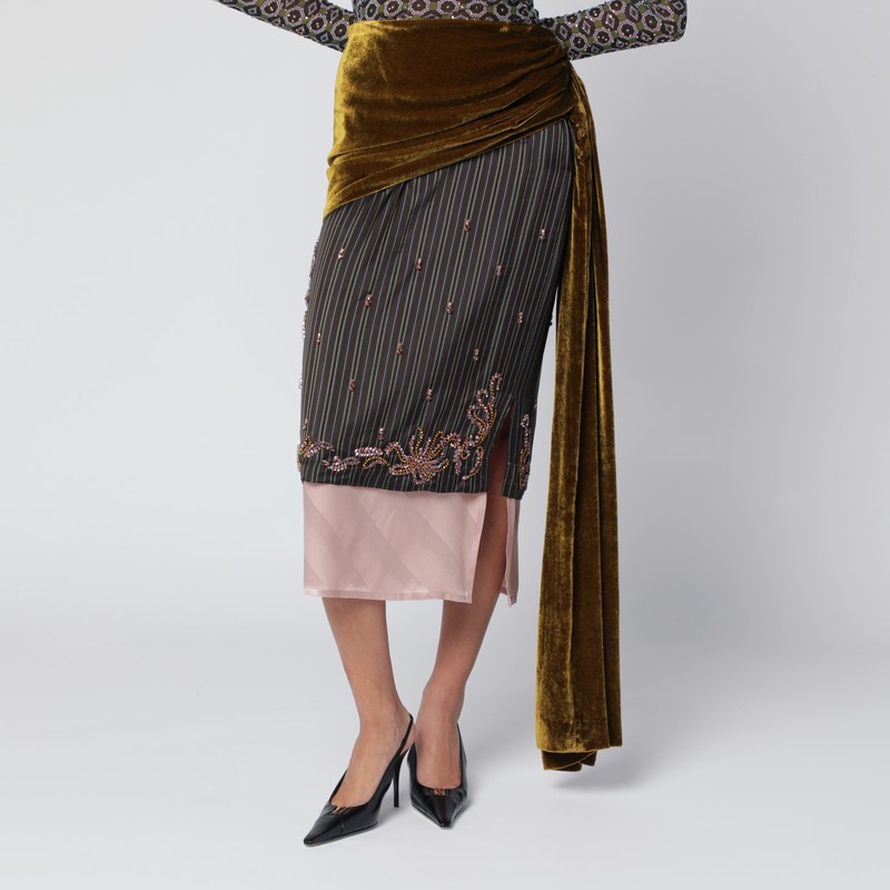 Draped skirt in silk and velvet