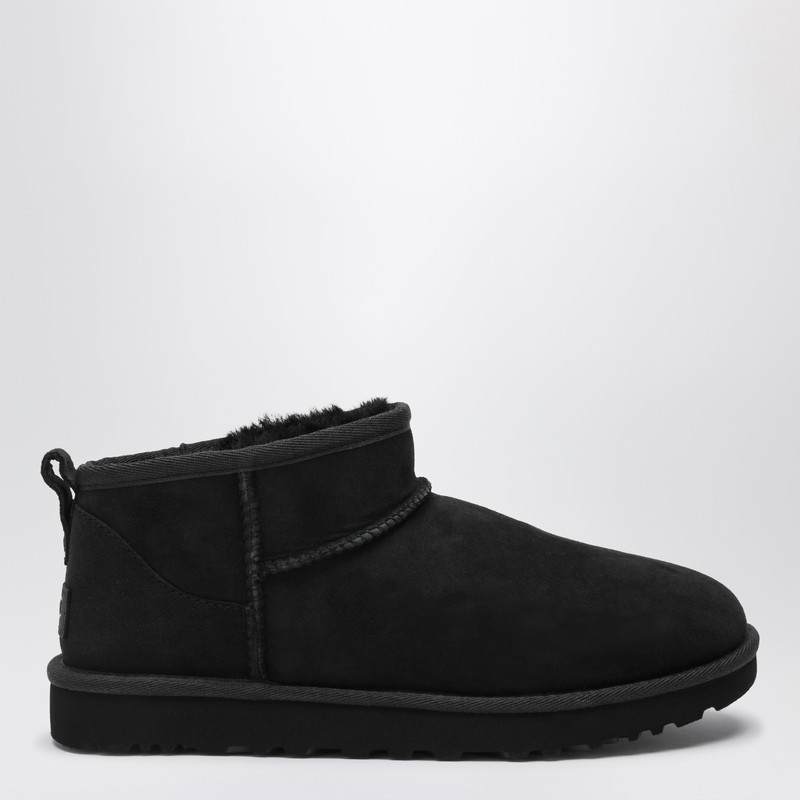 Classic Ultra Mini black boot - UGG - Modalova