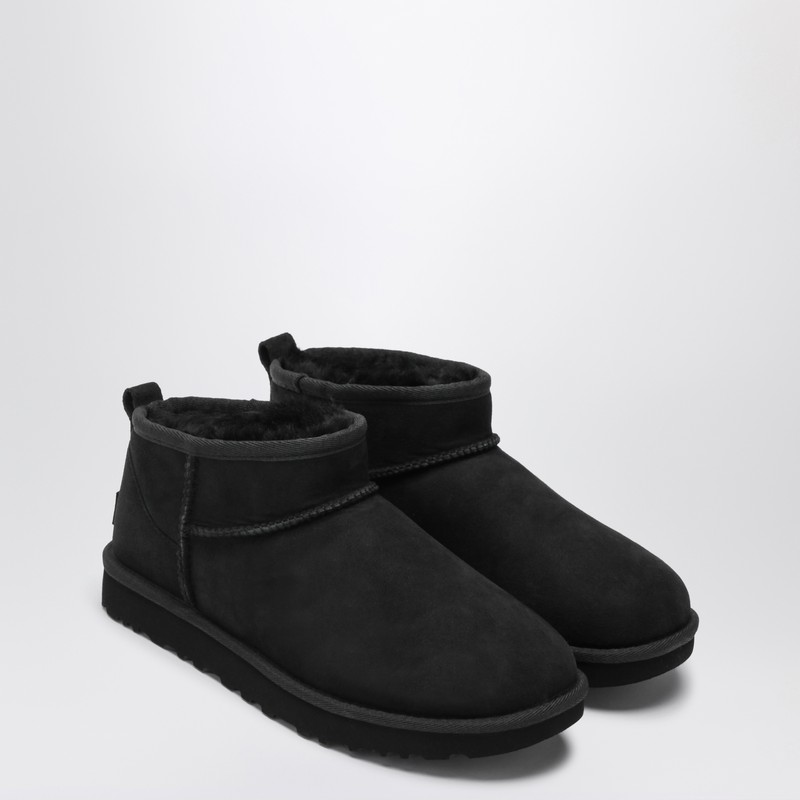 Ugg Pull-tab Low Stivale Boots In Black