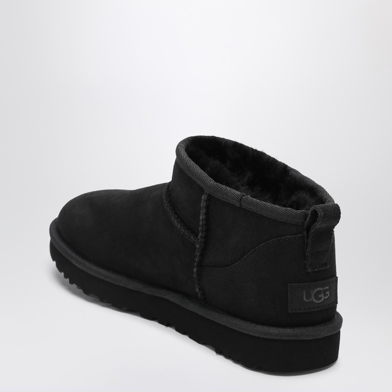 Ugg Pull-tab Low Stivale Boots In Black