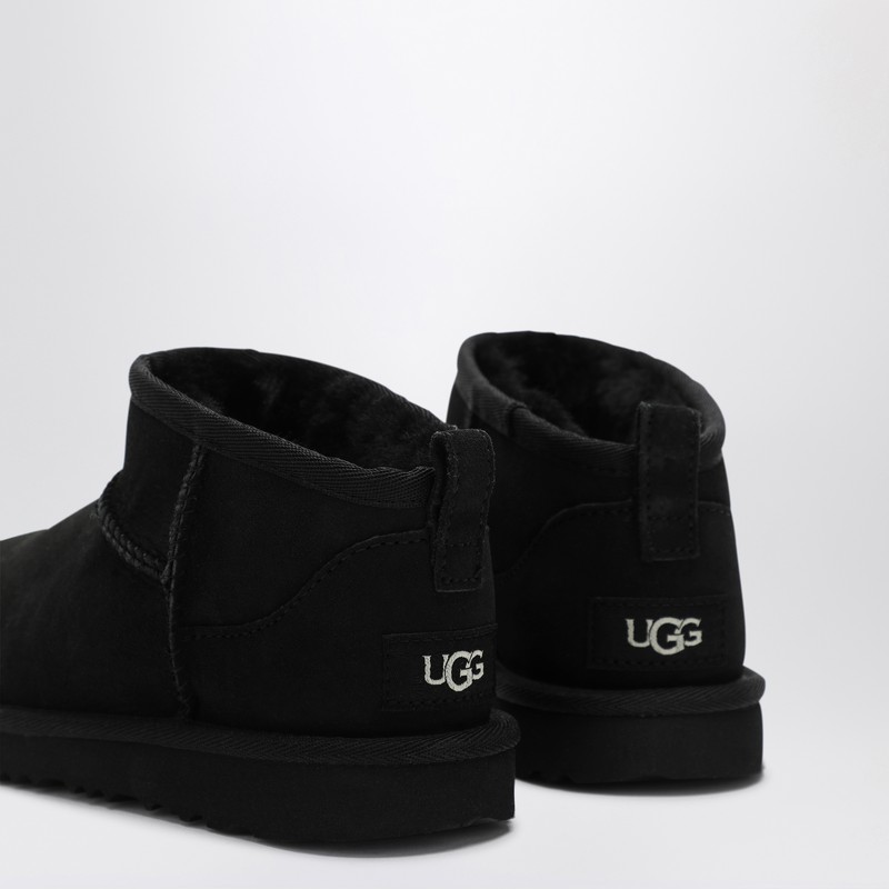 Ugg Classic Ultra Mini Sheepskin Ankle Boots 7-10 Yea In Black