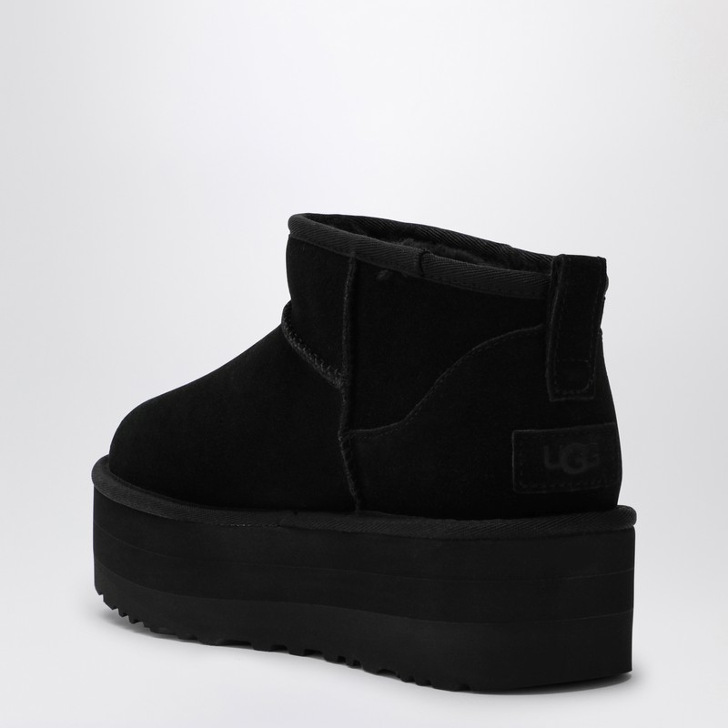 Ugg Classic Ultra Mini Black Boot With Platform In Black